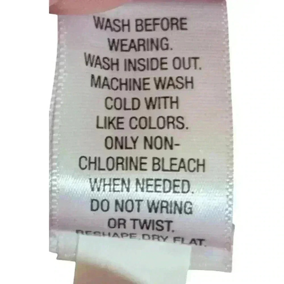 Croft & Barrow Women's Plus Cardigan, Extra Soft, Red, Size 2X, Acrylic - Picture 3 of 7